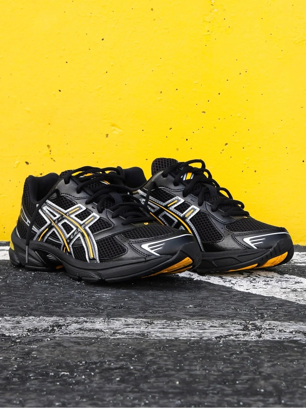 🐝 Asics Gel-1130 Black Yellow 🐝 - Picture 2 of 5